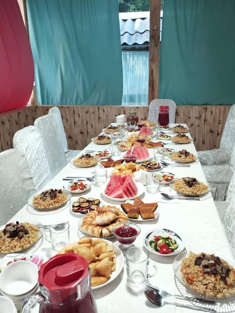 Guest House Kyzyl Alma Arkit Buitenkant foto