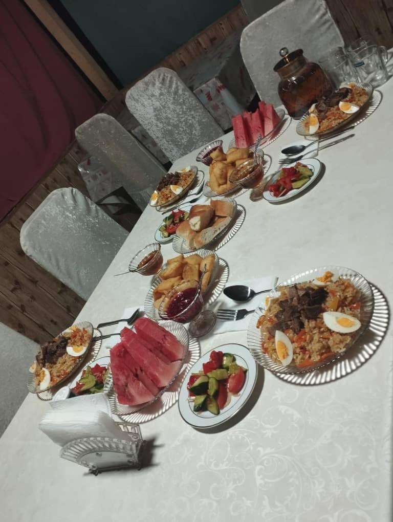 Guest House Kyzyl Alma Arkit Buitenkant foto
